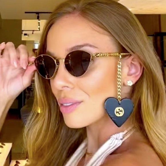 Gucci GG0977S Gold Chain Sunglasses with Removable Charma main image 10